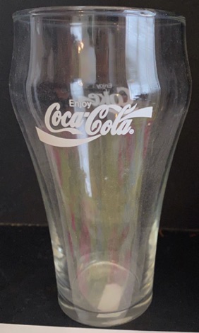 308024-1 € 4,00 coca cola glas witte letters D8,5 H17.jpeg